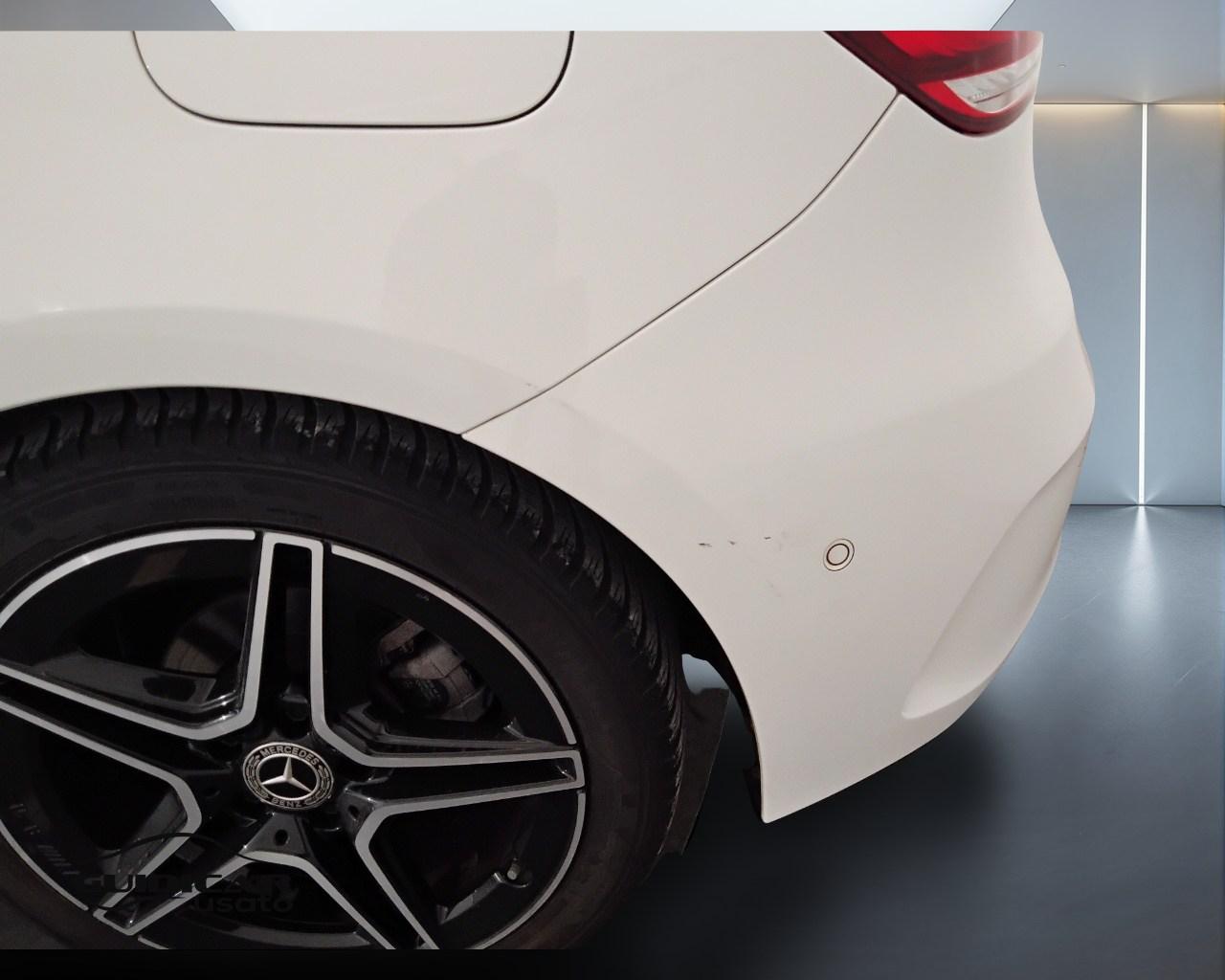 Mercedes-Benz Classe A - W177 2018 - A 180 d Premium auto