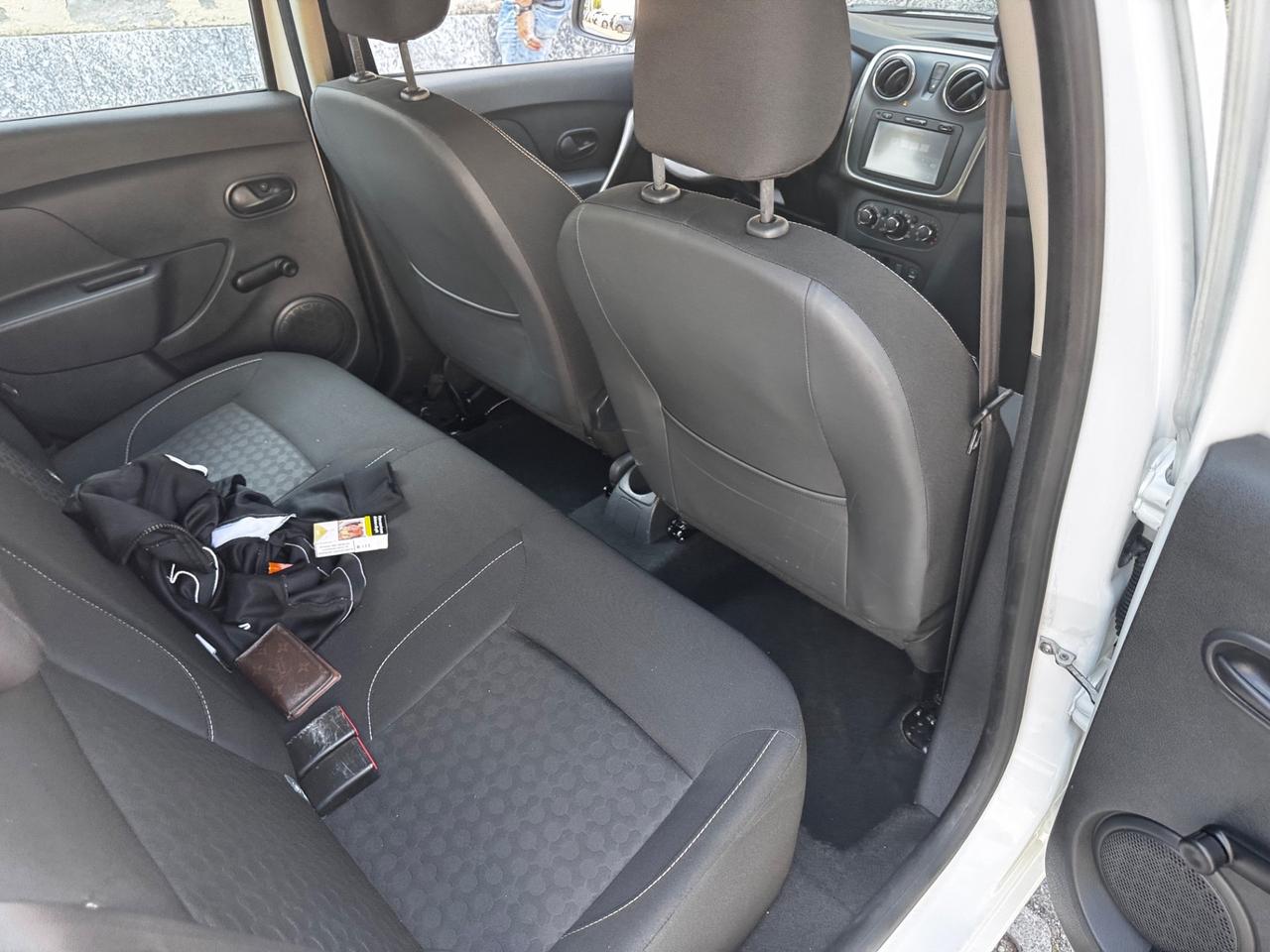 Dacia Sandero 1.2 75CV GPL neopatentato