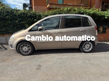 Lancia MUSA 1.4 16V Poltrona Frau