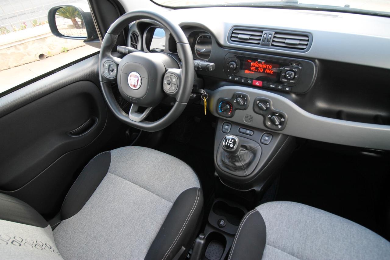 Fiat Panda 1.2 Lounge 69cv |43.000 km | 2019