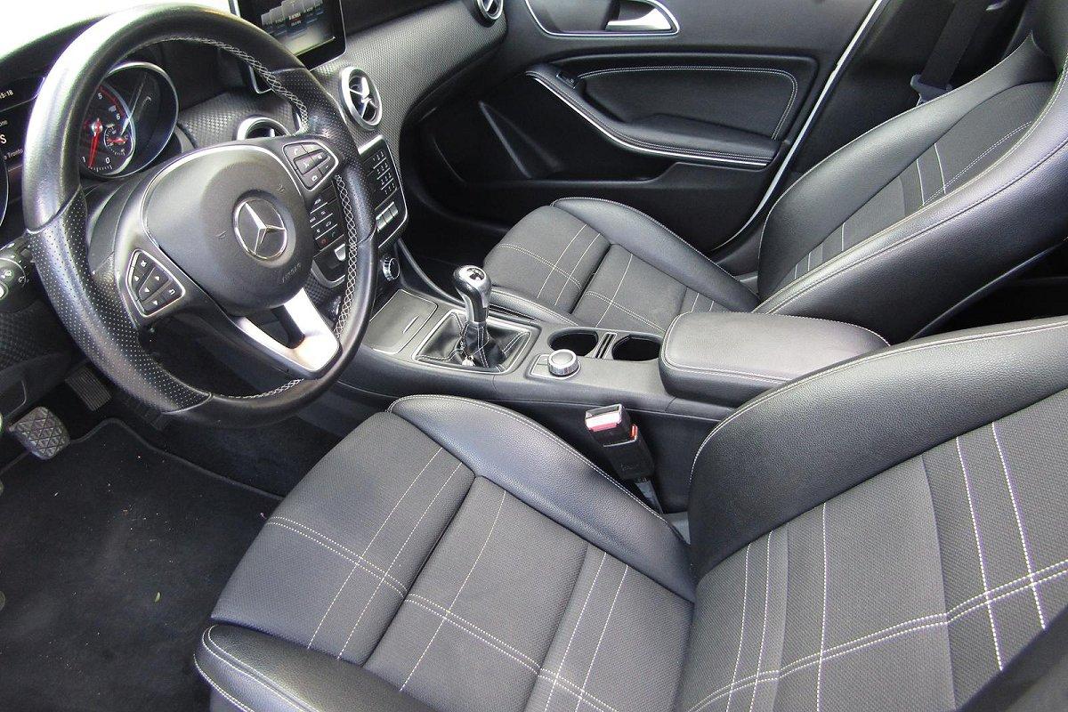 MERCEDES A 180 d Sport