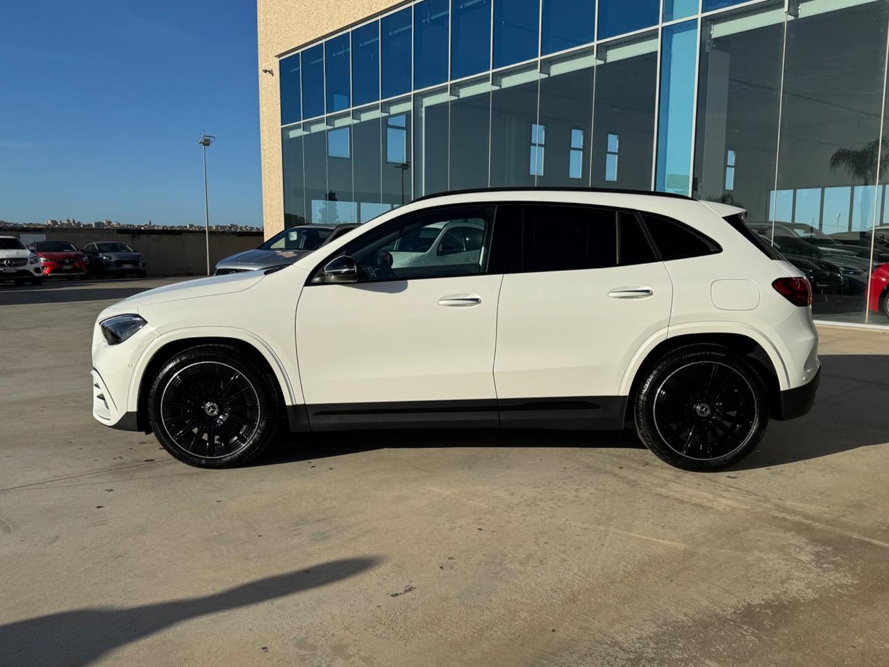 Mercedes-Benz GLA 200d AMG Line Extra auto - possibilità noleggio no scoring