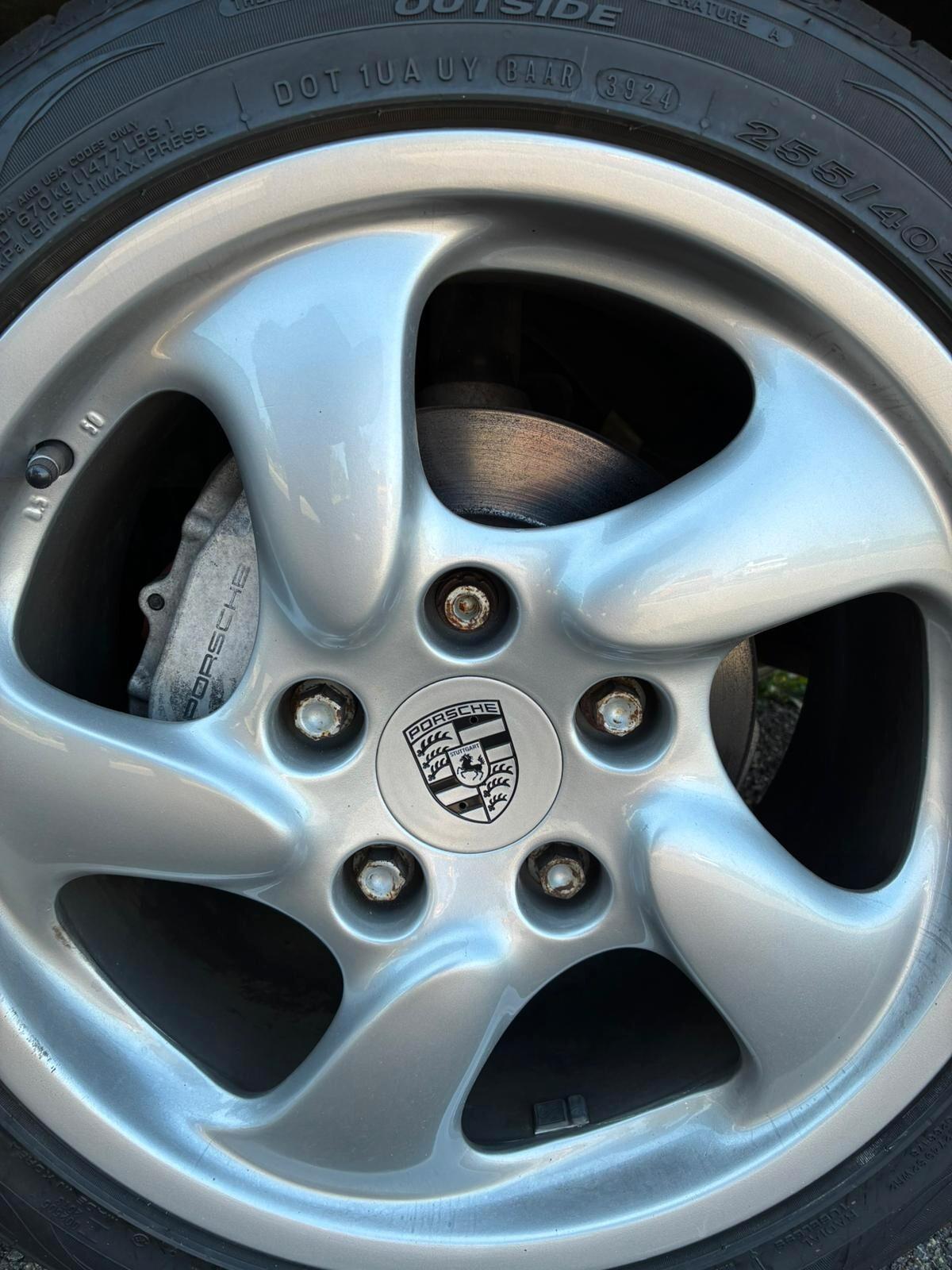 Porsche Boxster 2.7i 24V cat
