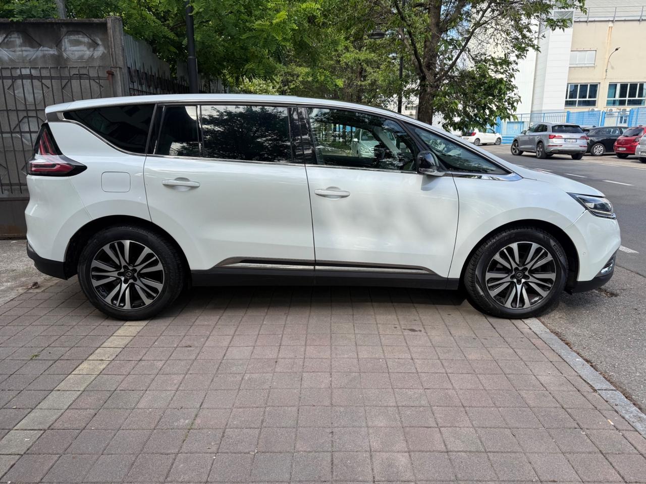 Renault Espace dCi 160CV EDC Energy Initiale Paris 7 POSTI