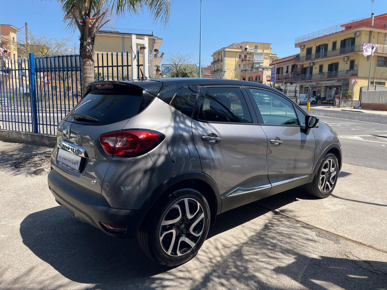 Renault Captur dCi 8V 110 CV EURO 6 Intens