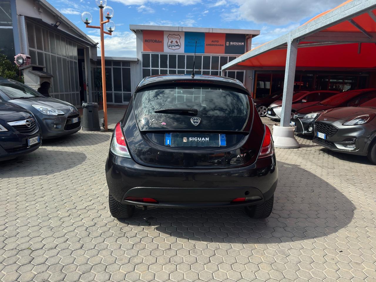 Lancia Ypsilon 1.2 69 CV 5 porte GPL Ecochic Elefantino