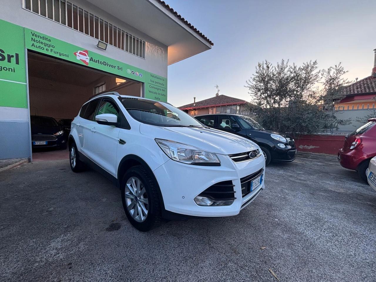 Ford Kuga 2.0 TDCI 150 CV S&S 4WD Powershift Titanium