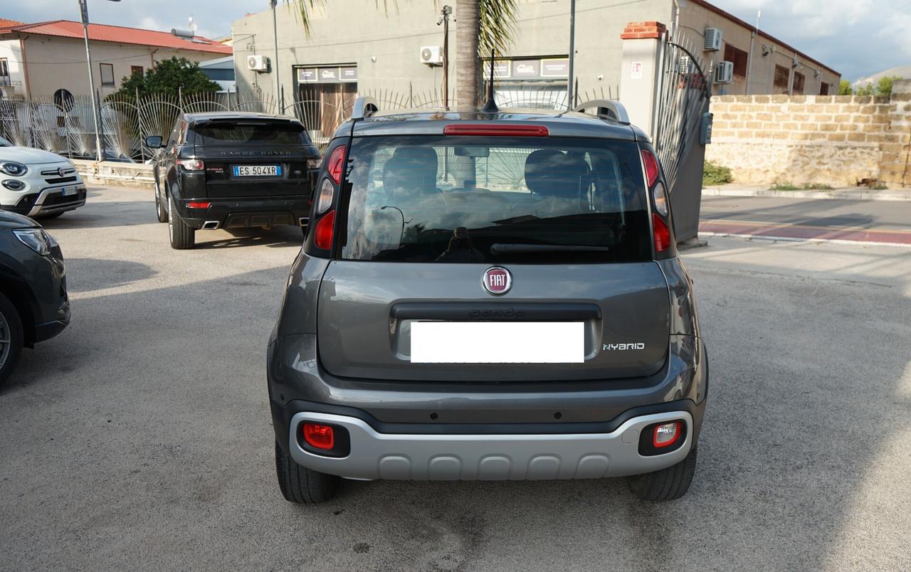 Fiat Panda 1.0 FireFly S&S Hybrid City Cross