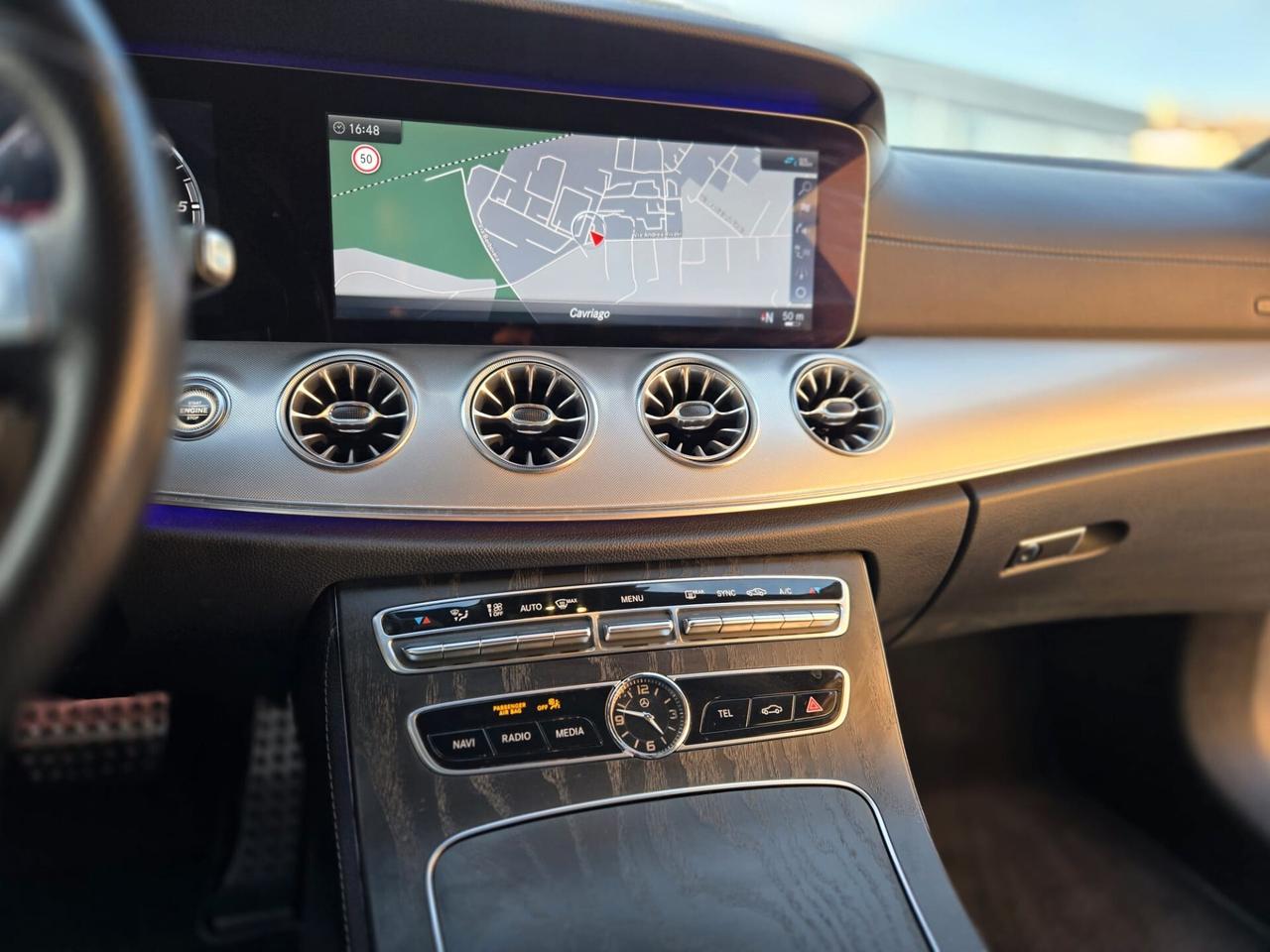 Mercedes-benz E 220 d Auto Premium Plus AMG