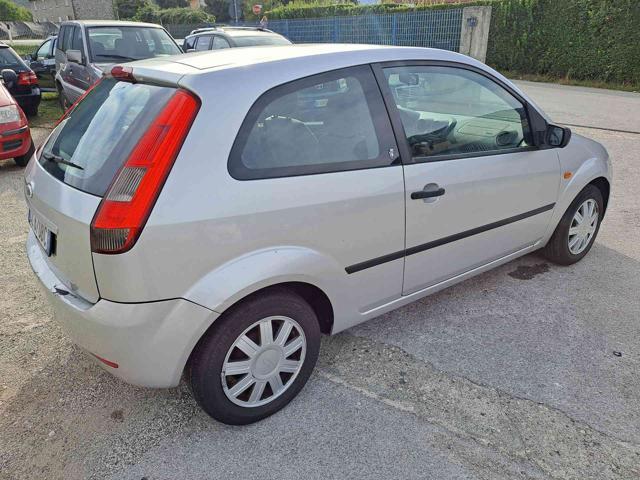 FORD Fiesta 1.2 16V 3p. Ghia