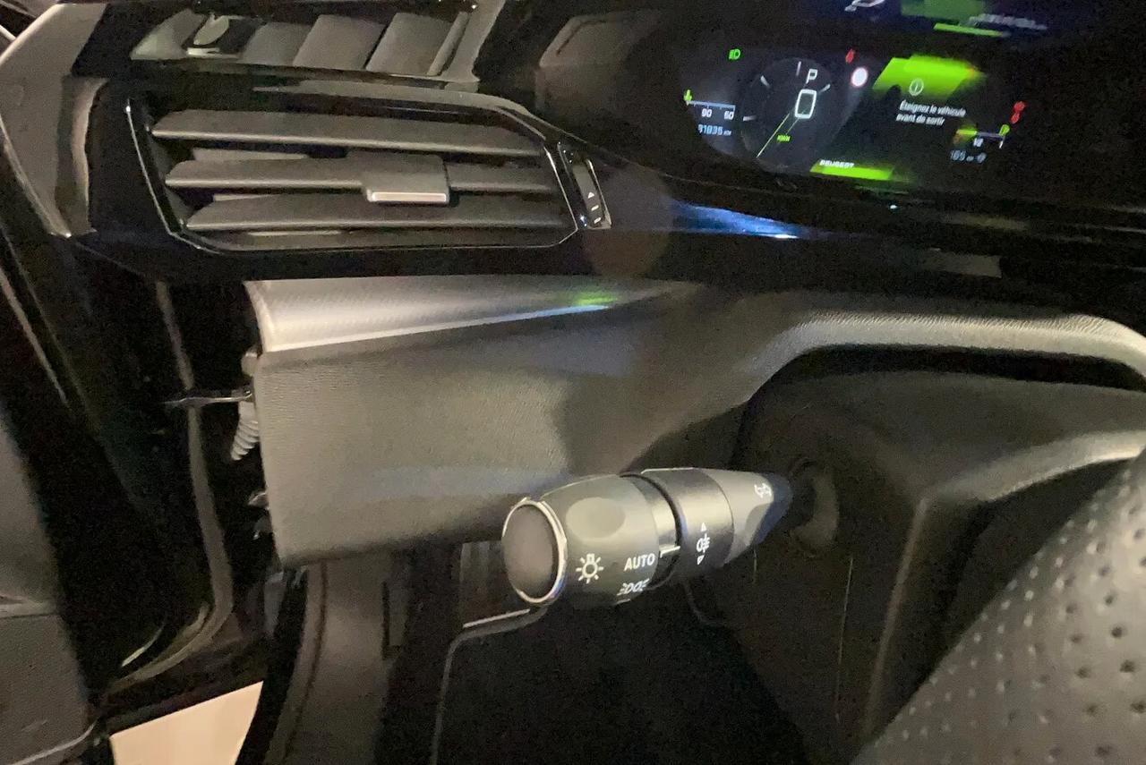 Peugeot 408 PureTech 130 S&S EAT8 GT