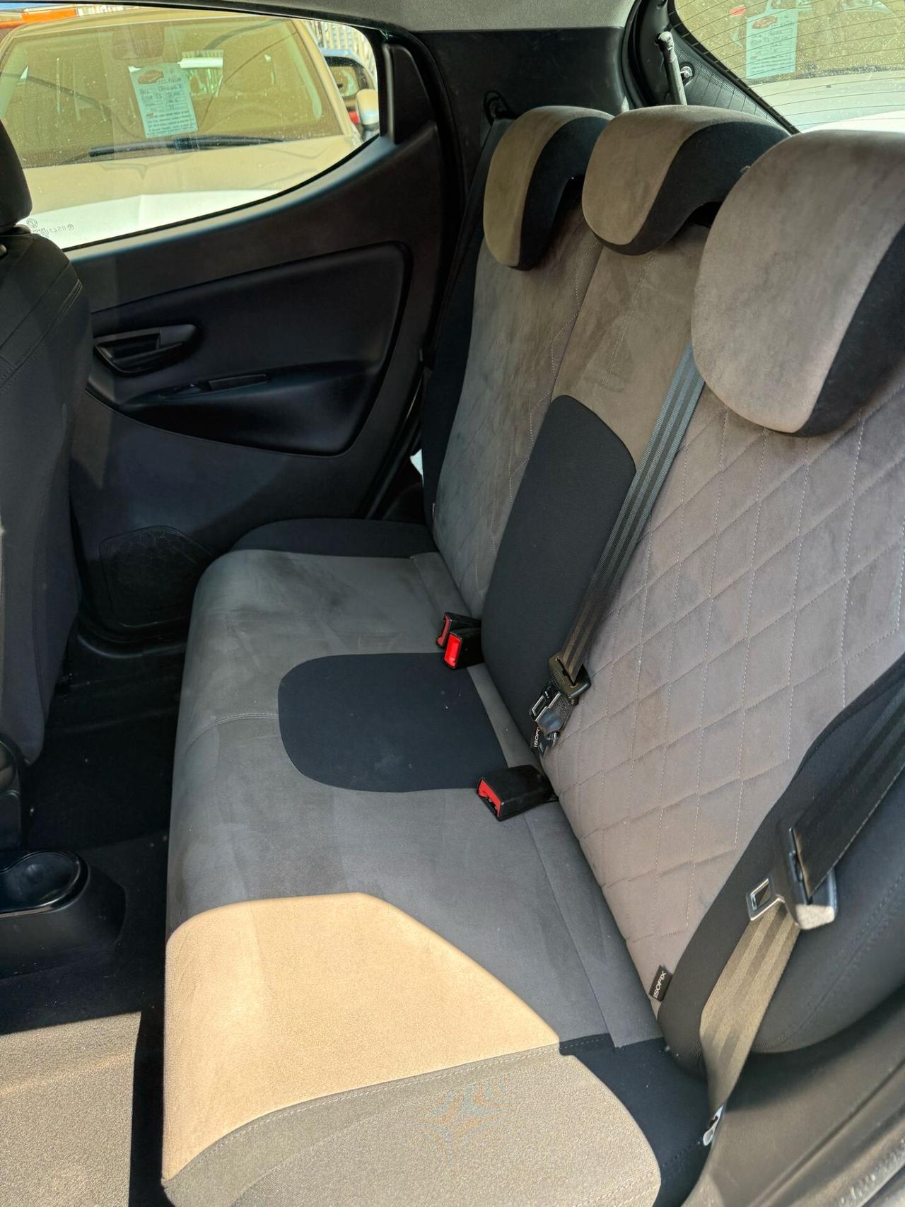 LANCIA NEW YPSILON 1,2 B/GPL