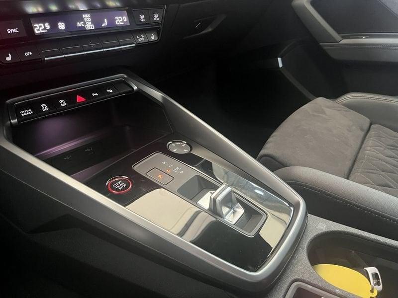 Audi A3 RS 3 Sportback TFSI quattro S tronic