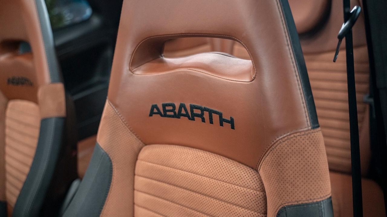 Abarth 595 Competizione CABRIO 1.4 T JET 180 CV SABELT BEATS CARBON NAVI F