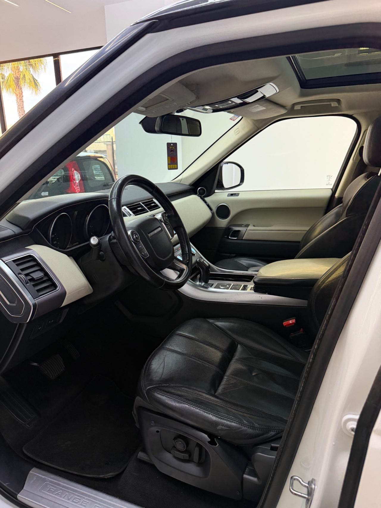 Land Rover Range Sport 3.0 TDV6 HSE Dynamic