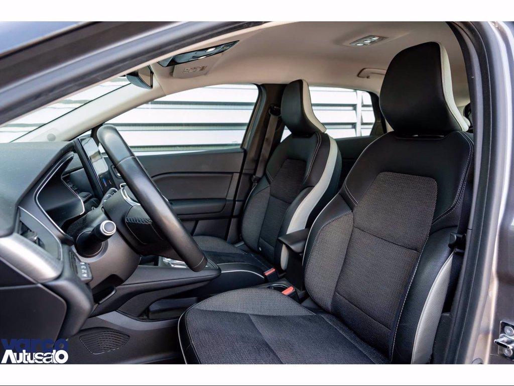 RENAULT Captur 1.6 e-tech phev intens 160cv auto del 2020