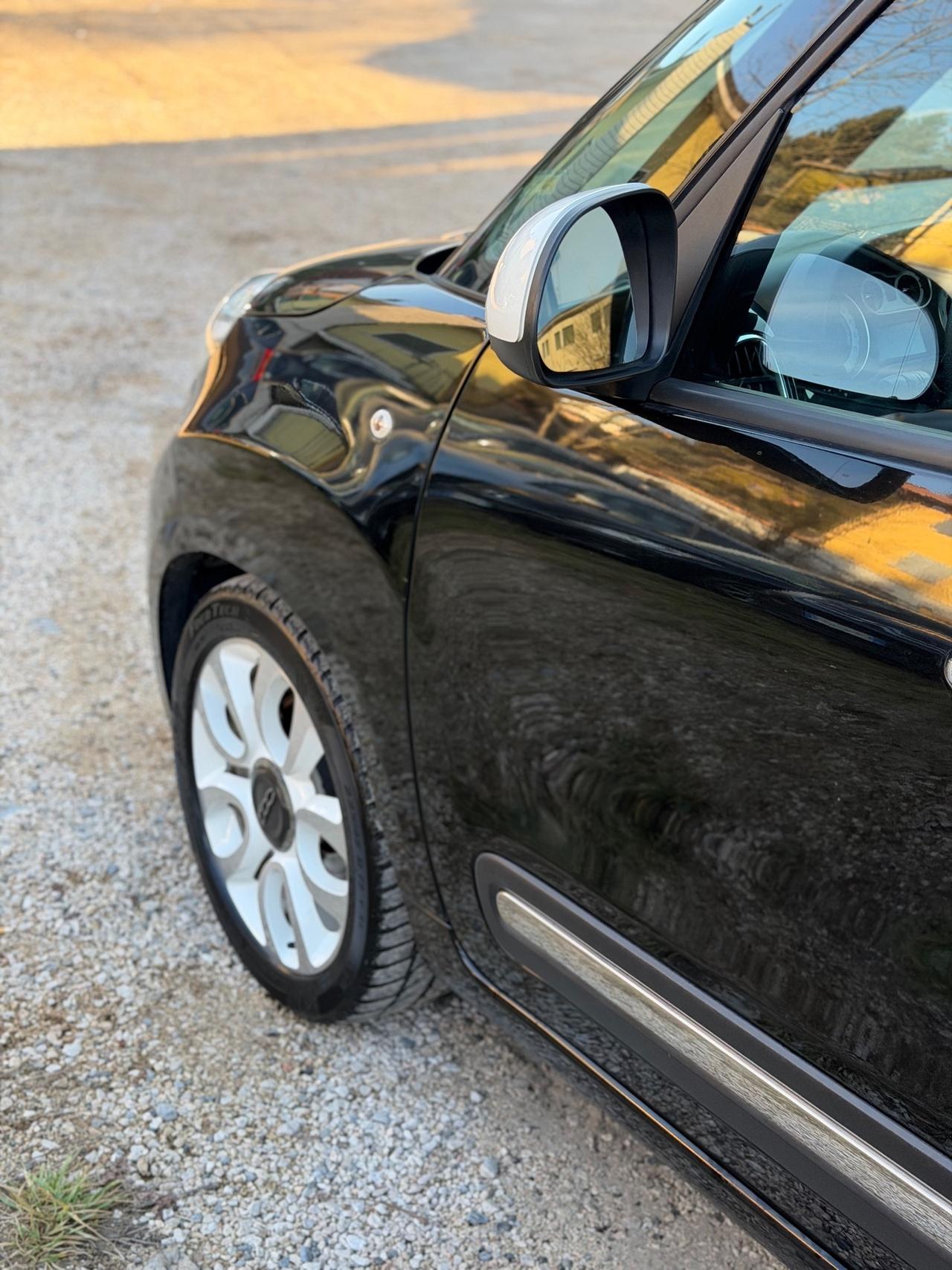 Fiat 500L LIVING LOUNGE KMCERT UNICOPR NEOPAT