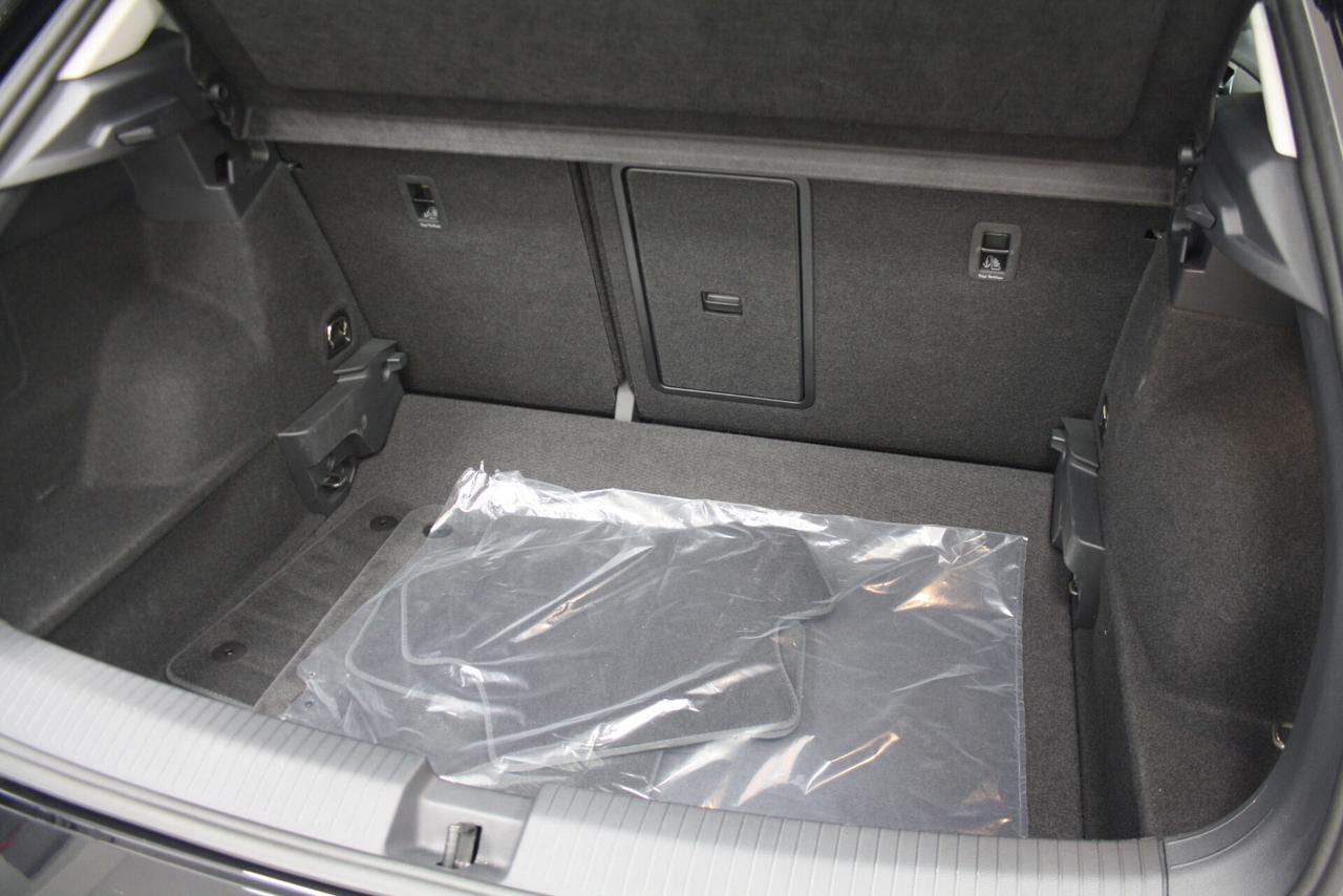 VOLKSWAGEN T-ROC 2.0 TDI 116CV BLACK *2023