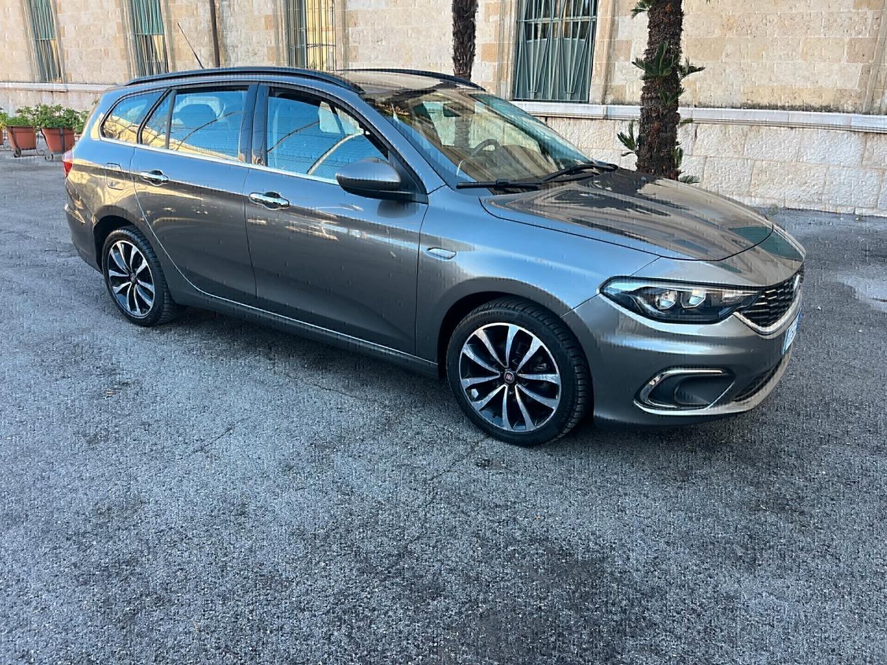 Fiat Tipo 1.6 Mjt S&S SW Lounge Garantita