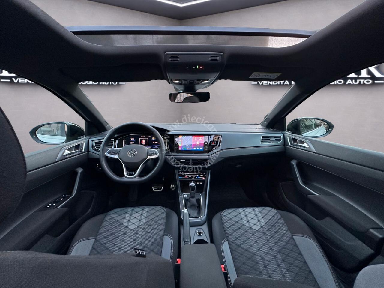Volkswagen Taigo 1.0 TSI 115 CV DSG R-Line Plus TETTO MATRIX KEY-LESS