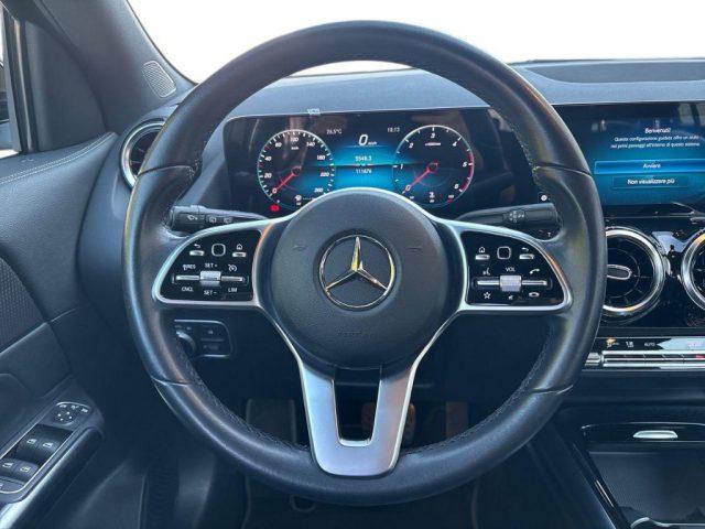 MERCEDES-BENZ GLA 180 d Automatic Sport