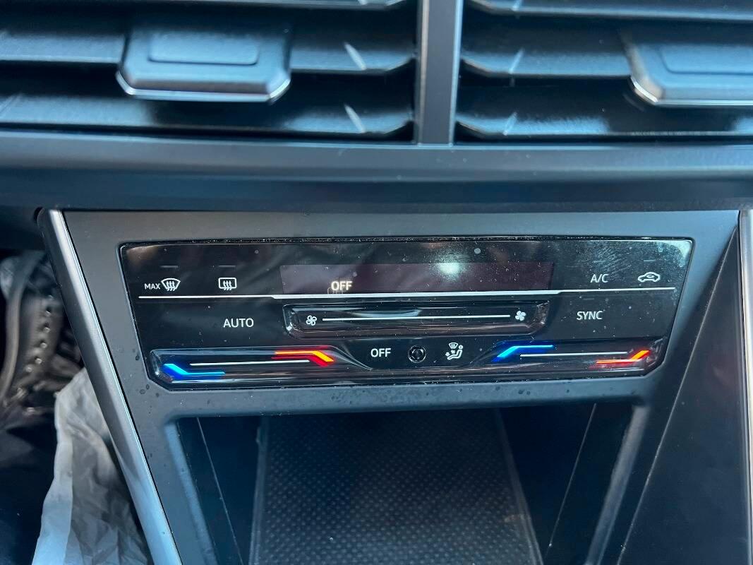 Volkswagen Polo 1.0 evo Life 80cv