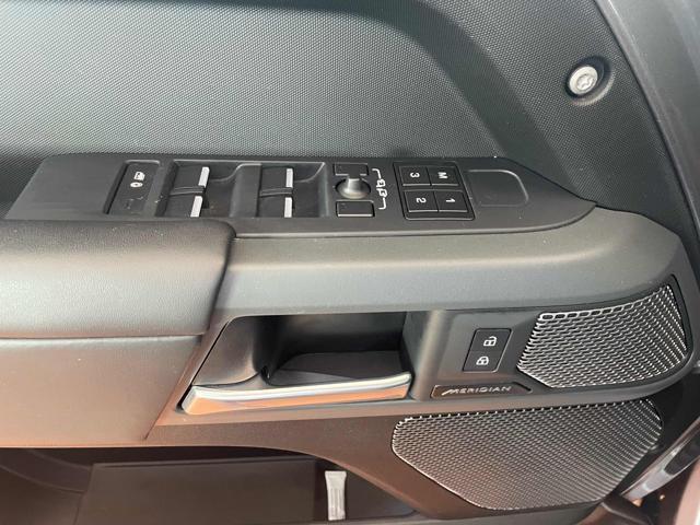 LAND ROVER Defender 110 3.0D I6 250 CV AWD Auto X-Dynamic hSE
