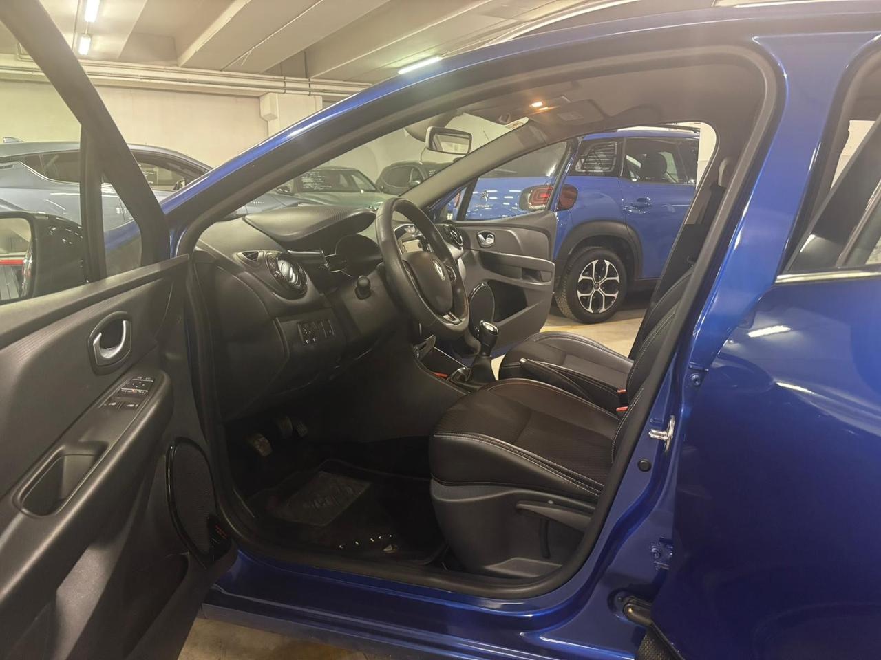 RENAULT Clio Sporter 1.5 dci Moschino Zen 75cv