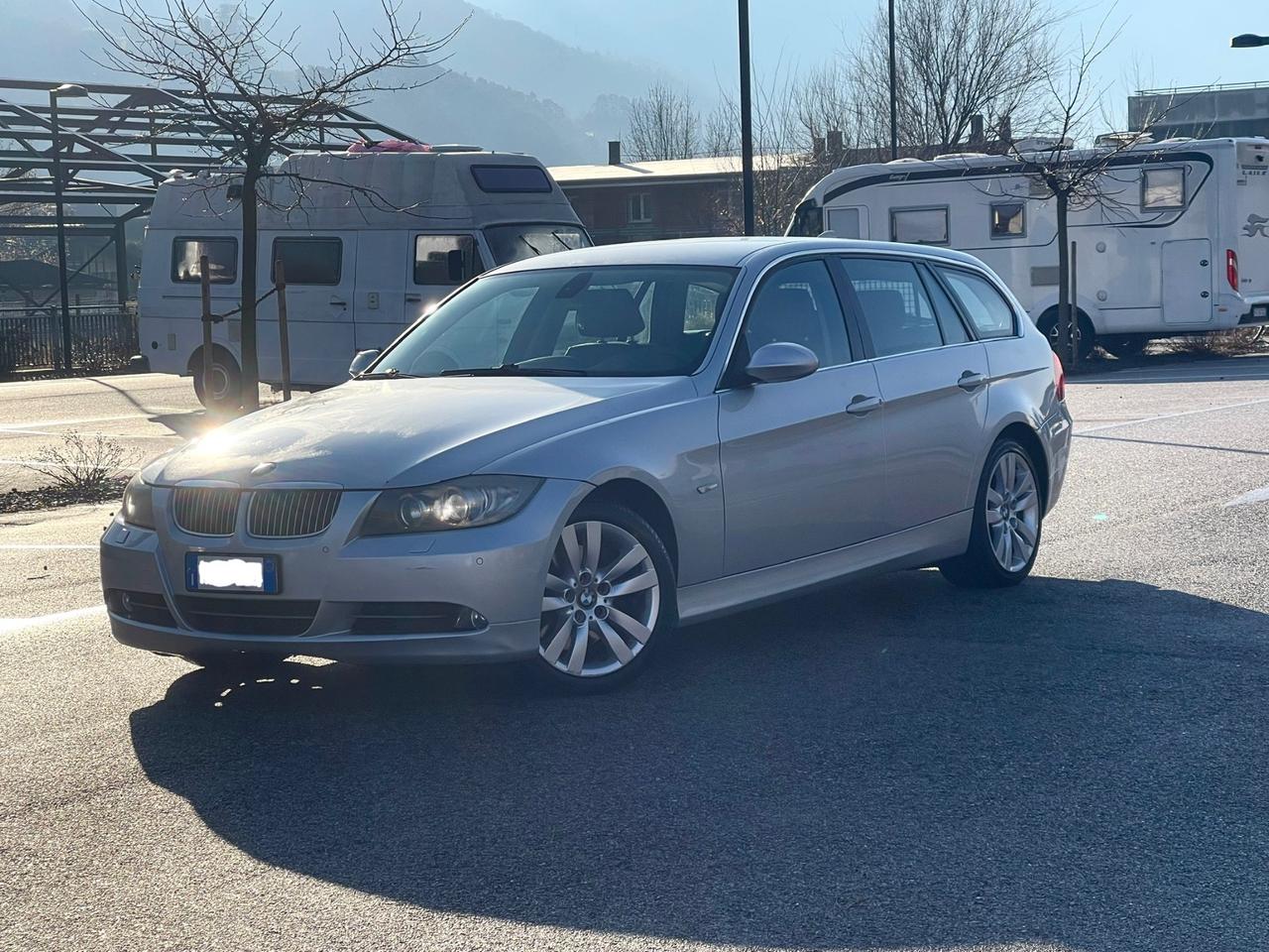 Bmw 330xd Futura 4x4 FRIZIONE NUOVA