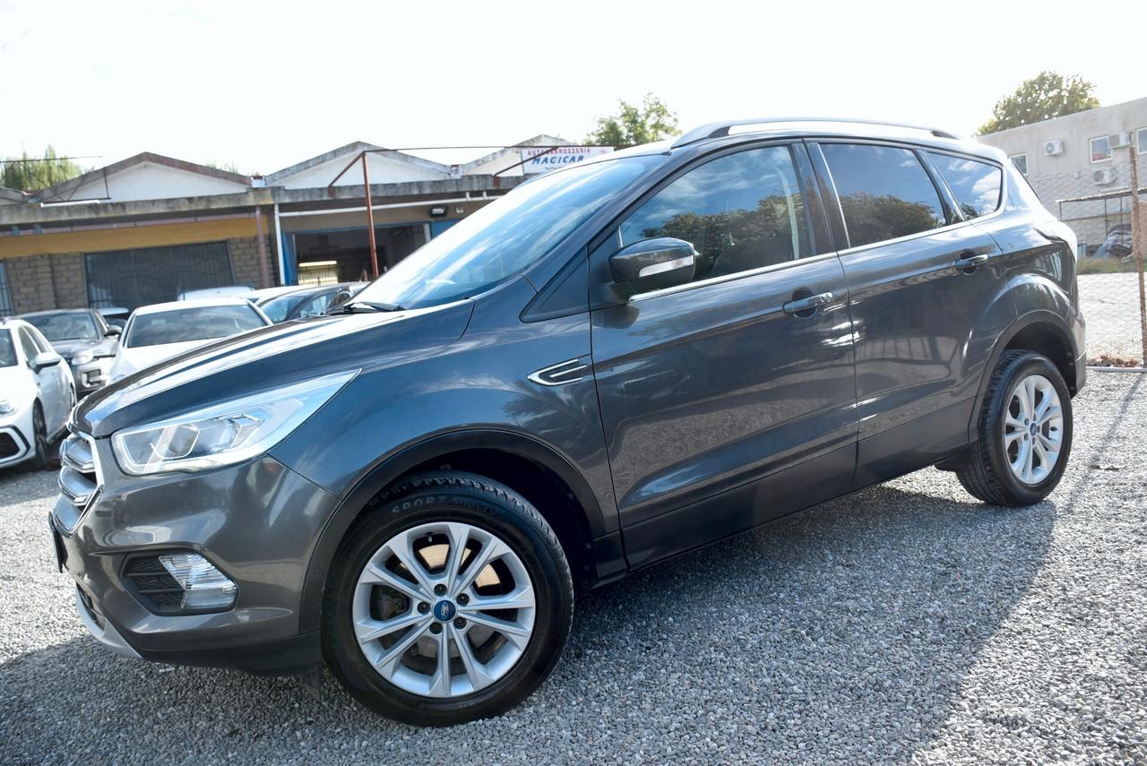 Ford Kuga 1.5TDCI 120CV 6M 2WD Titanium NAVI CRUISE CAM SENSORI BT LED