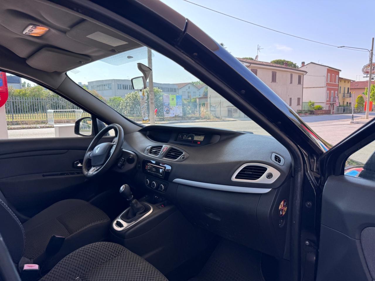 Renault Scenic Scénic X-Mod 1.5 dCi 110CV Luxe