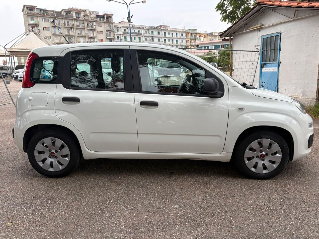 FIAT PANDA 1.2 GPL Lounge - 2016