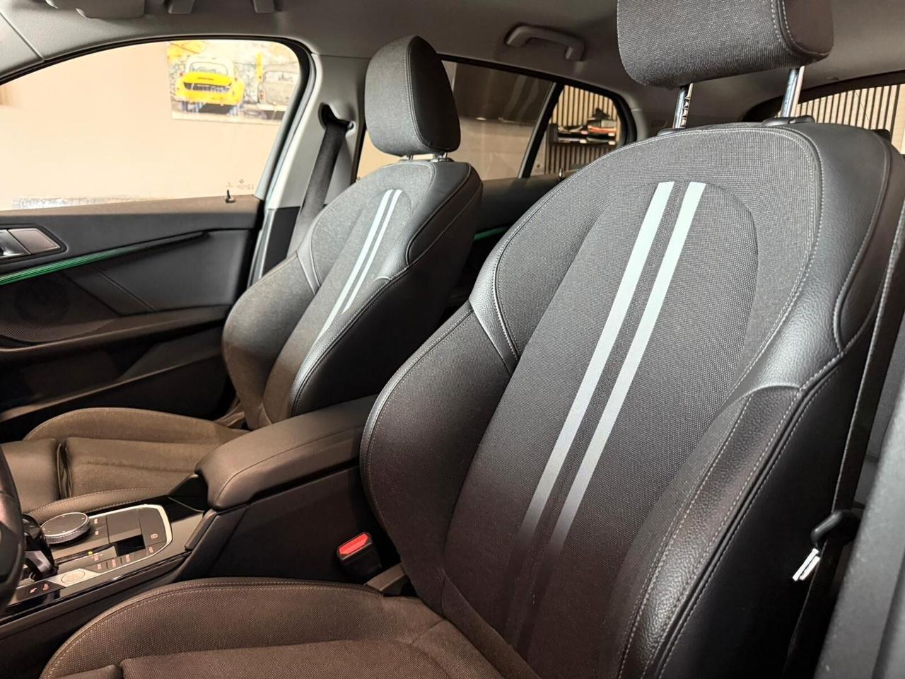 Bmw 116 116d 5p. Business