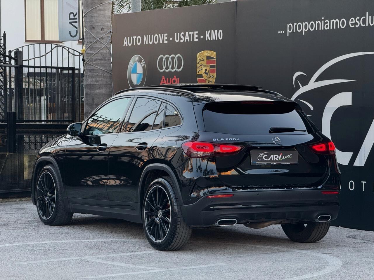 Mercedes-Benz GLA 200 d Premium AMG TETTO INT ROSSI