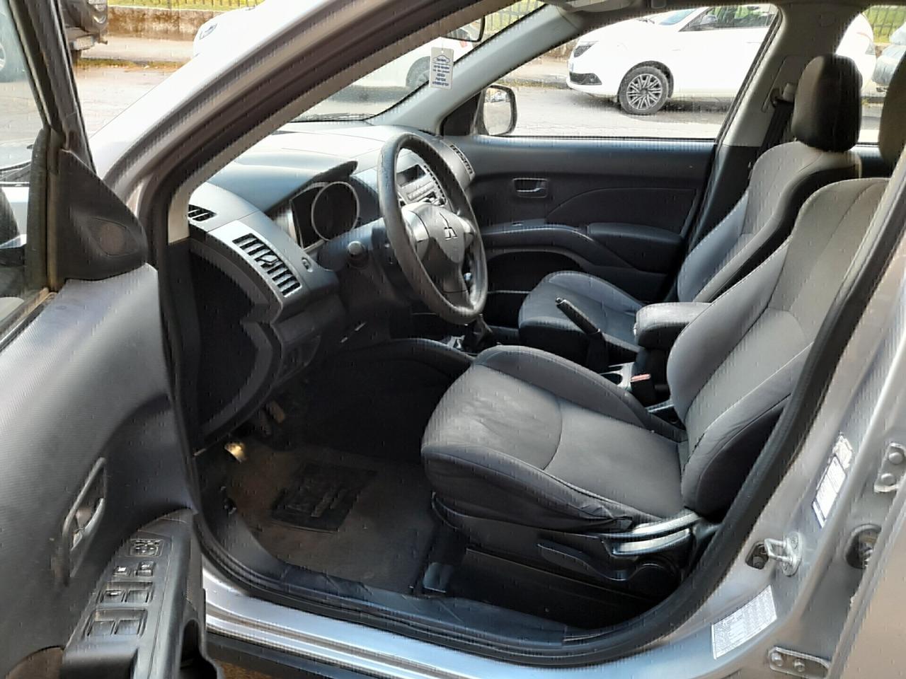 Mitsubishi Outlander 2.0 4X4