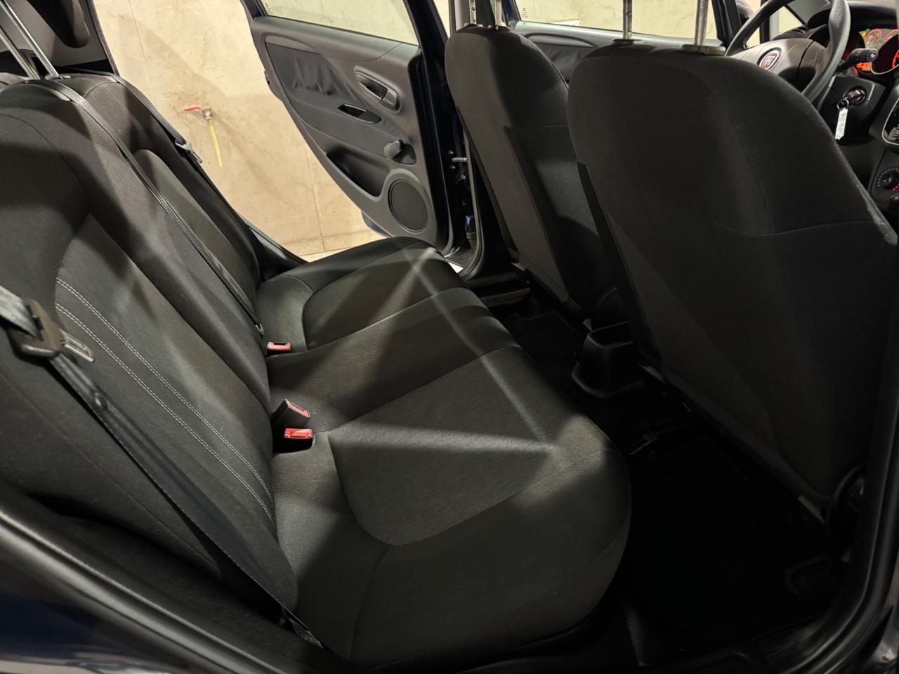 Fiat Punto 1.4 8V 5 porte Natural Power Street
