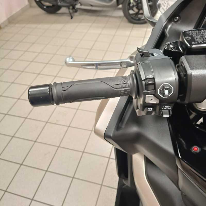 Honda Forza 750 - 2025