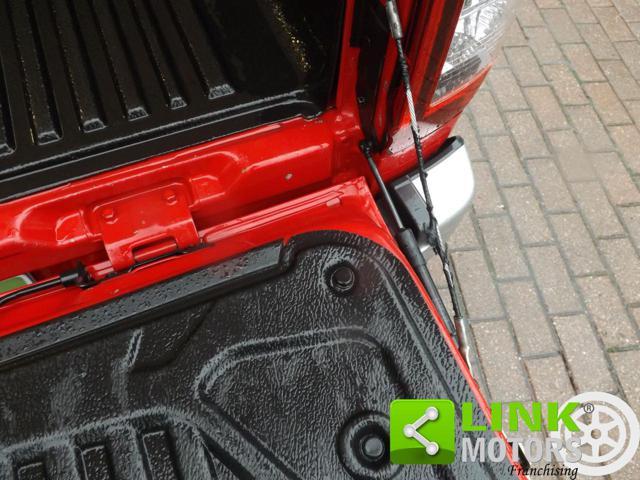 MITSUBISHI L200 2.3 D Club Cab 4x4 Super Select Intense