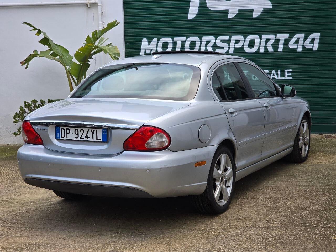 Jaguar X-Type 2.2D Automatica