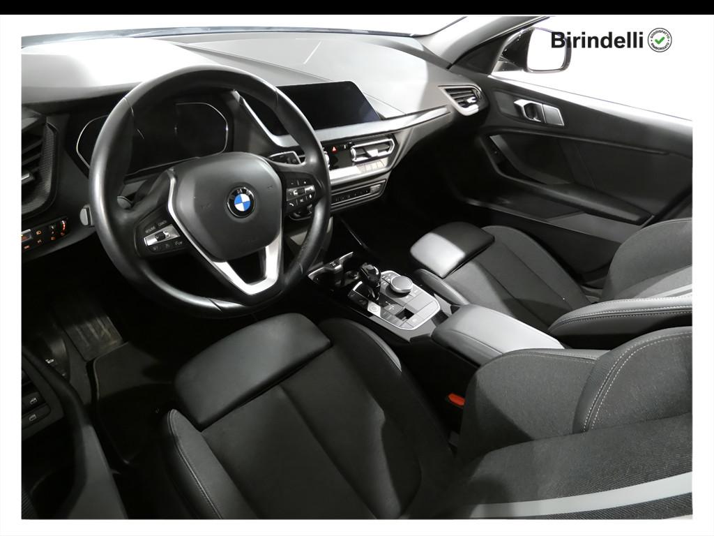 BMW Serie 1 (F40) - 116d 5p. Sport