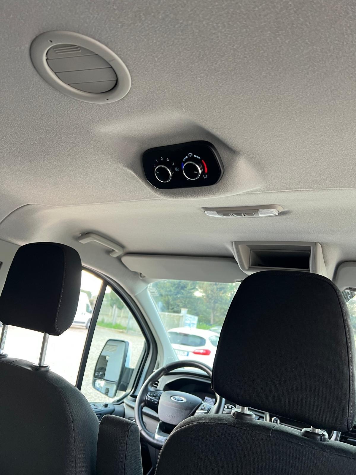 Ford Transit Custom 9 posti 2021 iva deducibile