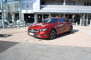 MERCEDES-BENZ A 200 Sport
