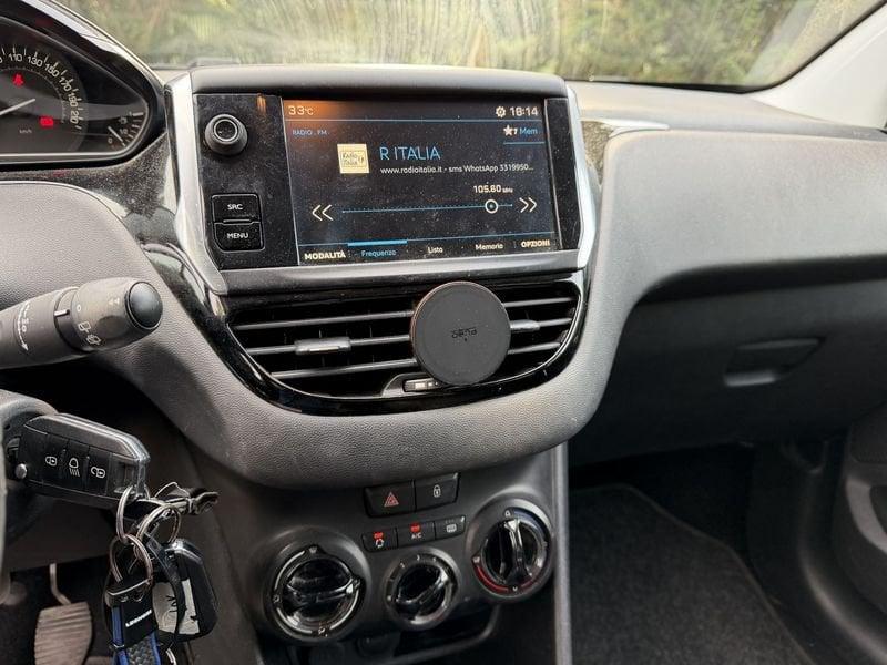 Peugeot 208 208 5p 1.2 puretech Allure s&s 82cv neopatentati