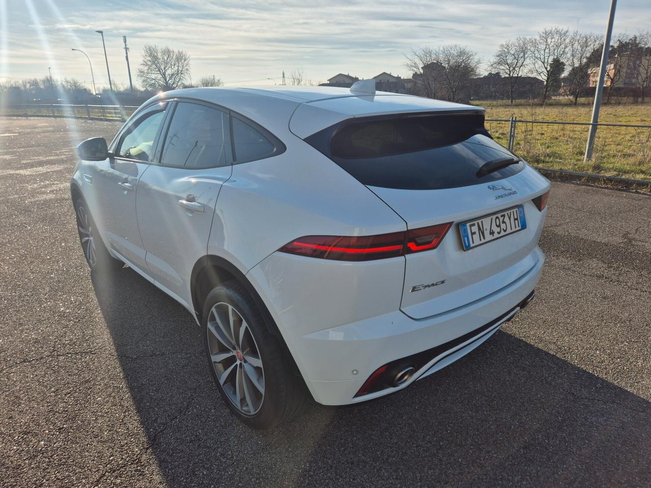 Jaguar E-Pace 2.0D 180 CV AWD R-Dynamic 52000 Km Motore
