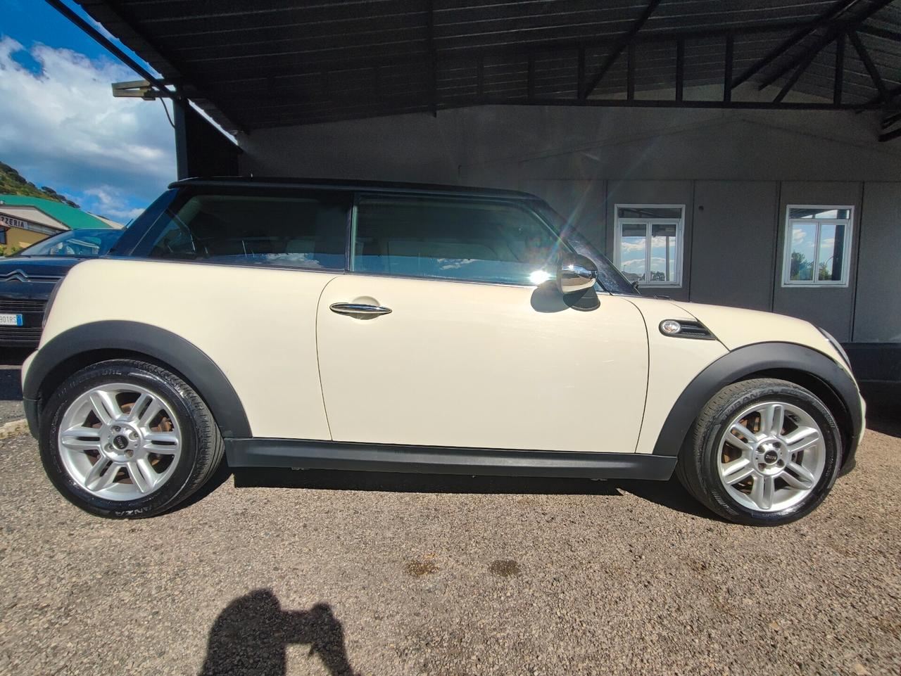 Mini 1.6 16V Cooper D