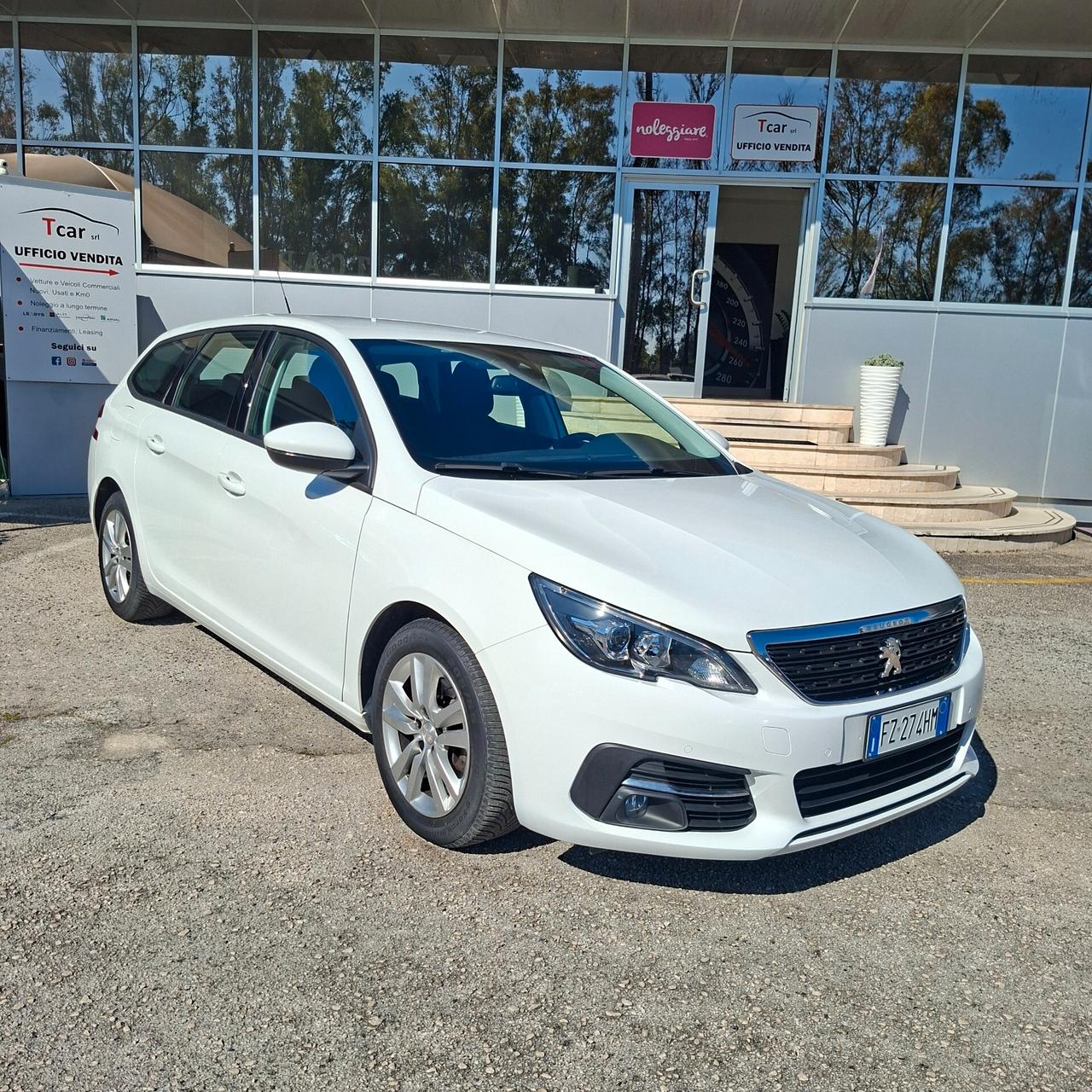 Peugeot 308 S.W. 1.5 Bluehdi 130 Cv Business
