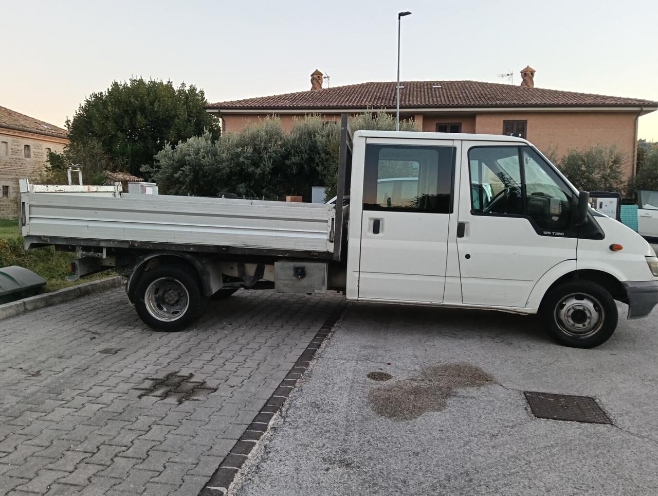 Ford Transit 330 2.0 TD/100 cat PM Cabinato