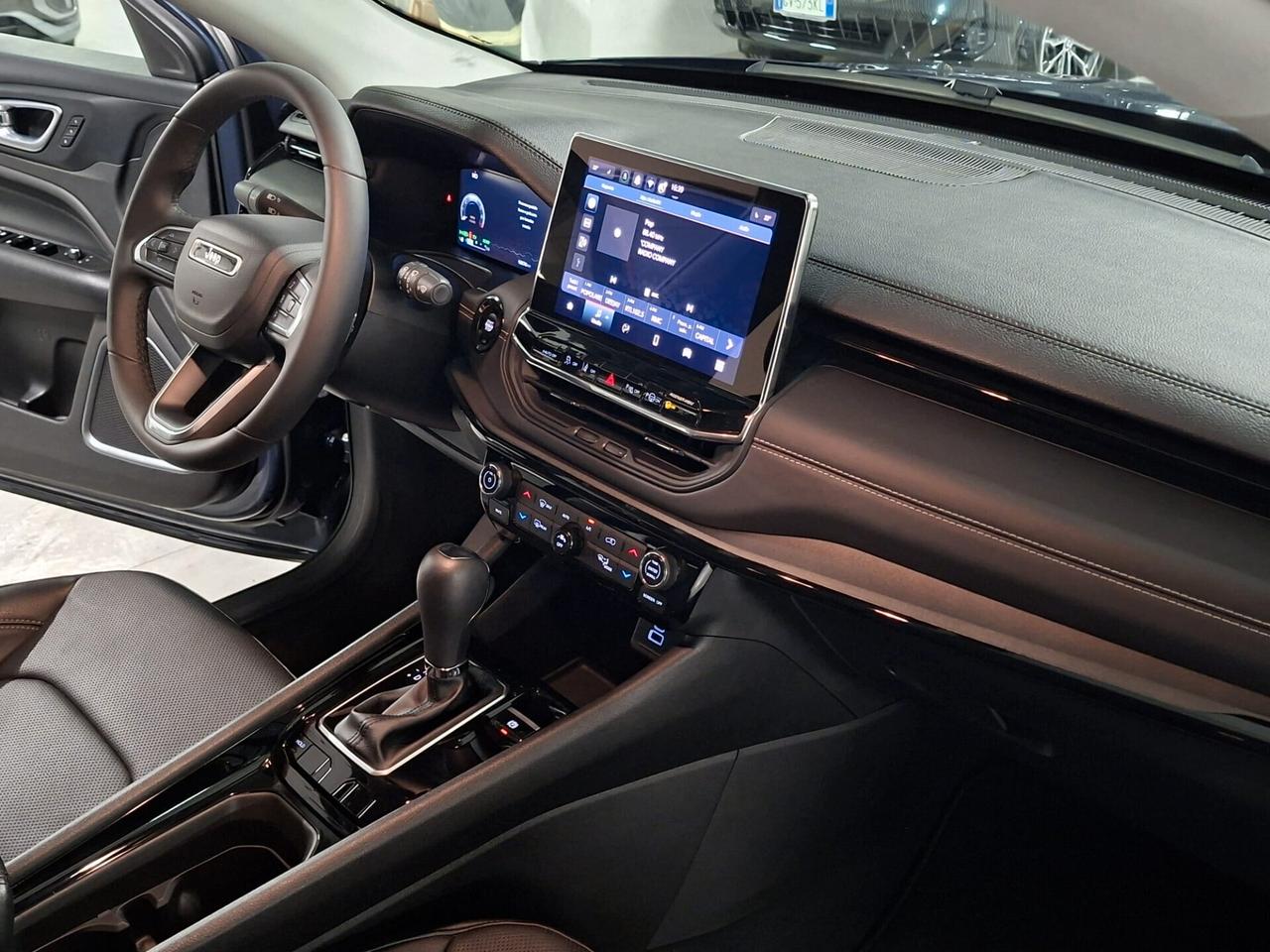 Jeep Compass 1.5 T4 Turbo mhev e-Hybrid Summit DCT7