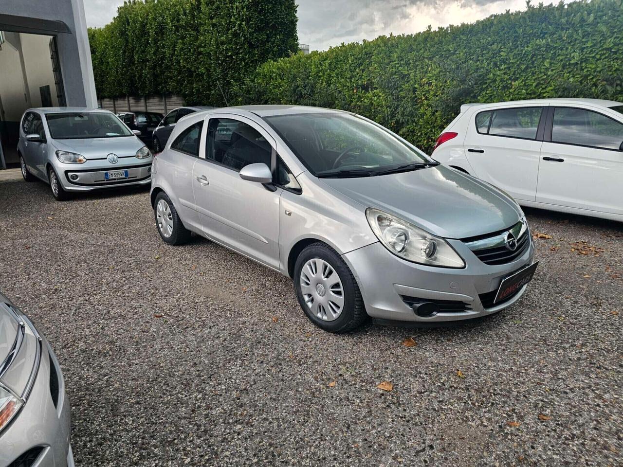 Opel Corsa 1.2 5 porte Enjoy GPL Neopatentati