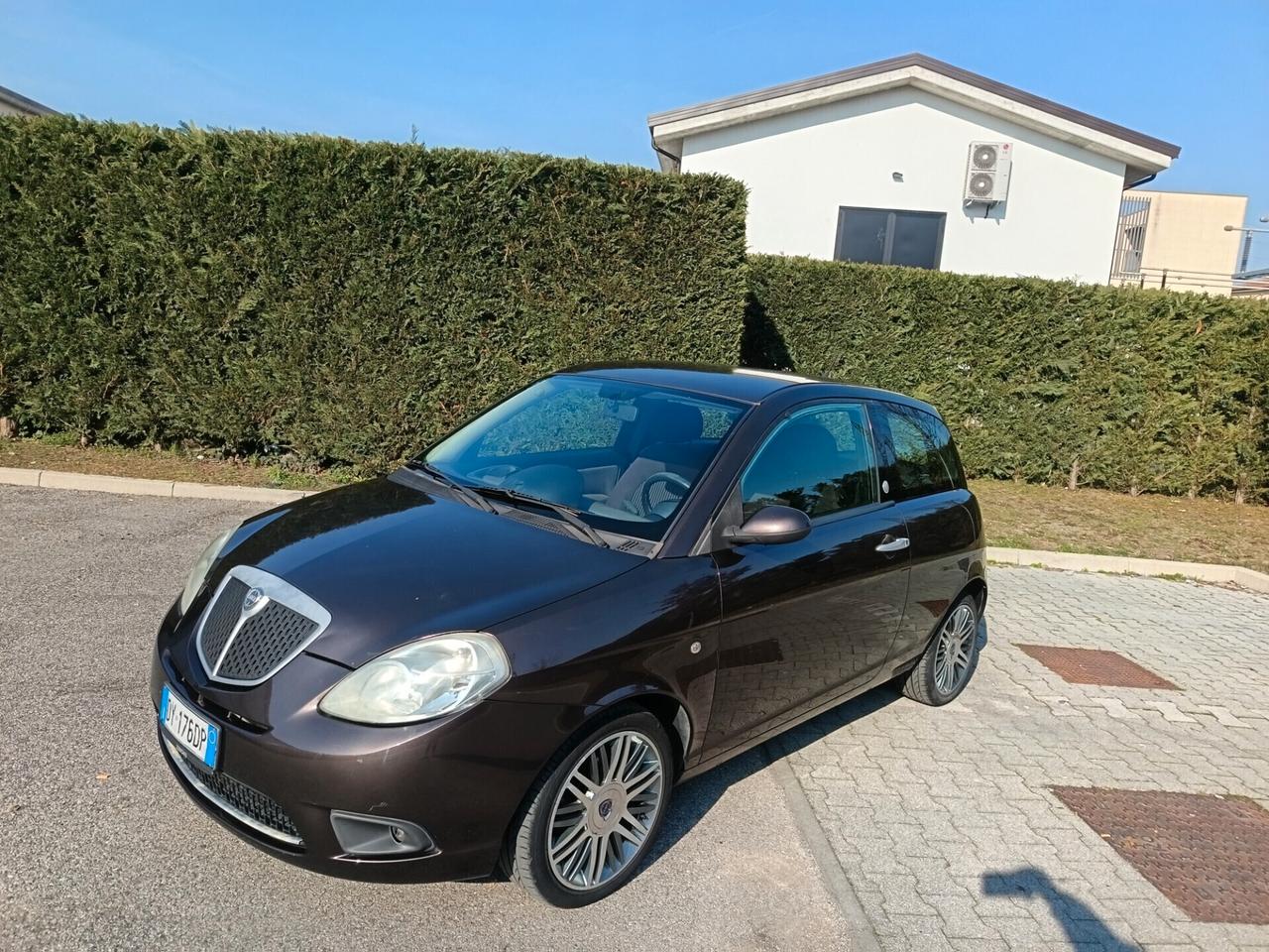 Lancia Ypsilon 1.4 Oro Ecochic GPL ok neo patente